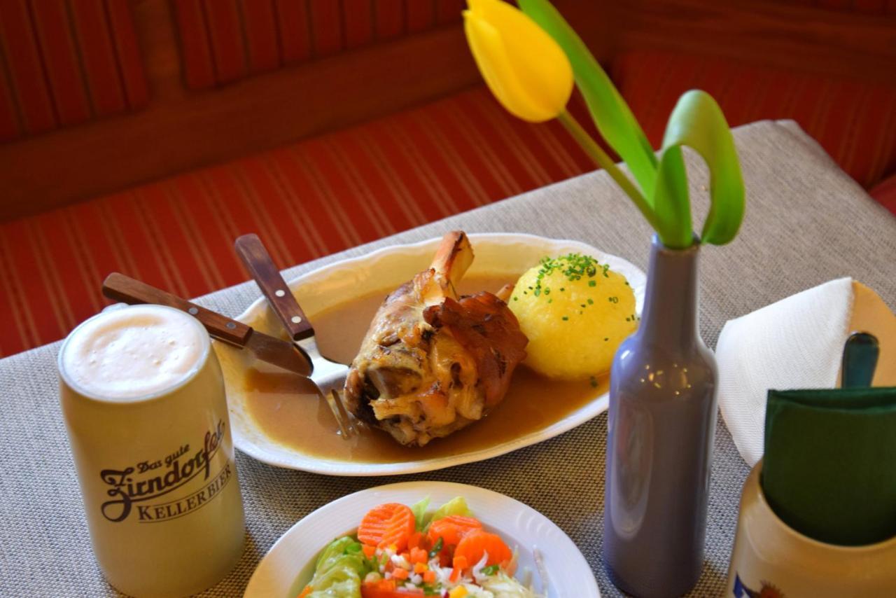 Hotel Gasthof Zum Loewen Velburg Ngoại thất bức ảnh