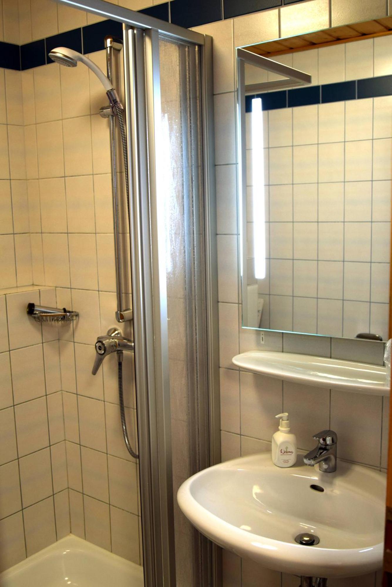 Hotel Gasthof Zum Loewen Velburg Phòng bức ảnh