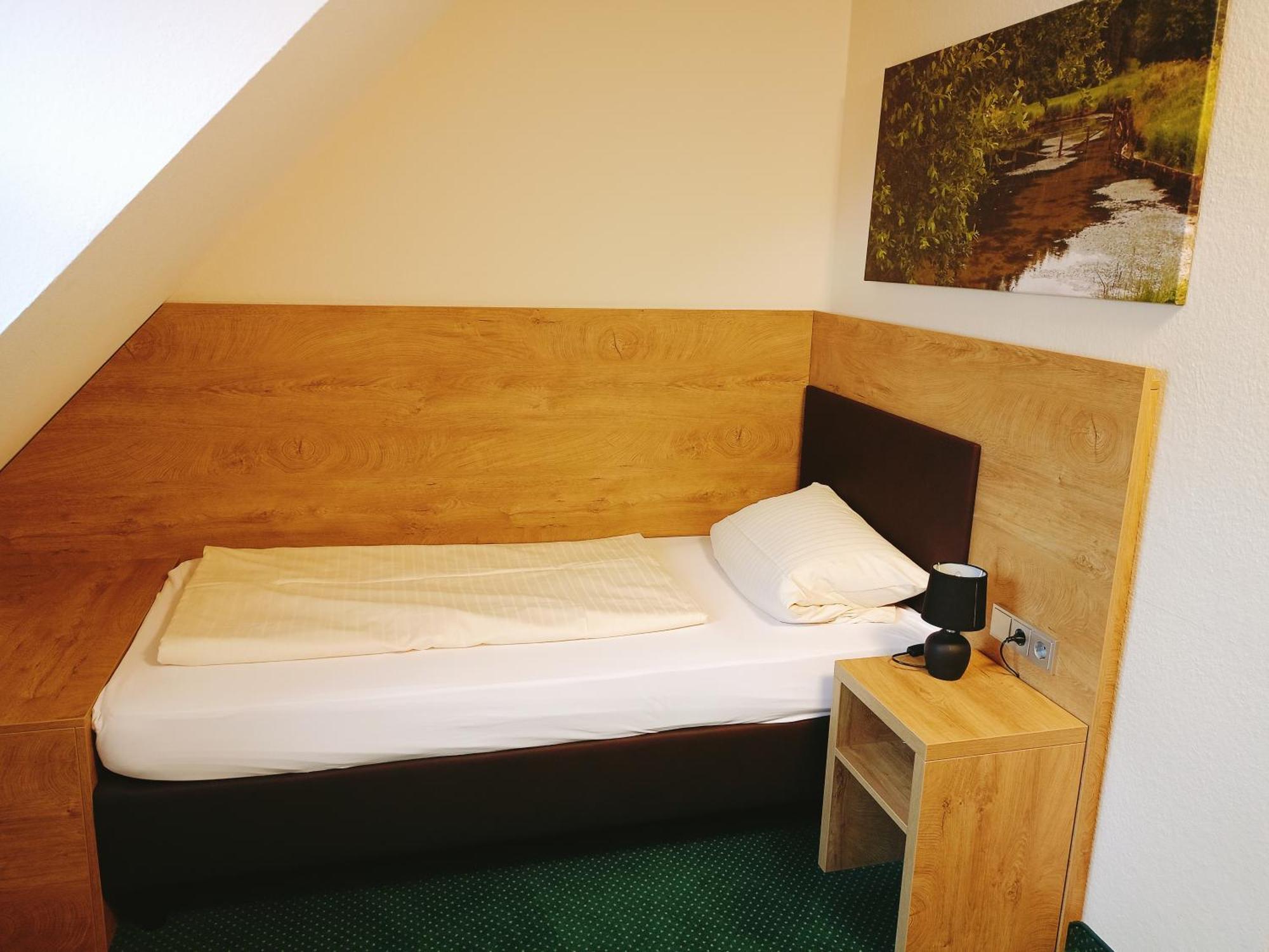 Hotel Gasthof Zum Loewen Velburg Ngoại thất bức ảnh